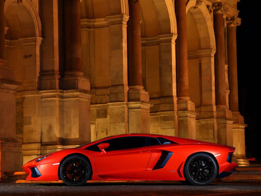  Lamborghini Aventador LP700-4 2011 года  (фото 64 из 204)